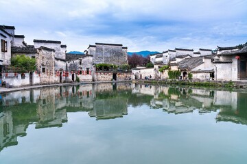 关于清江古河床的诗句(清江如练的诗句有那些)